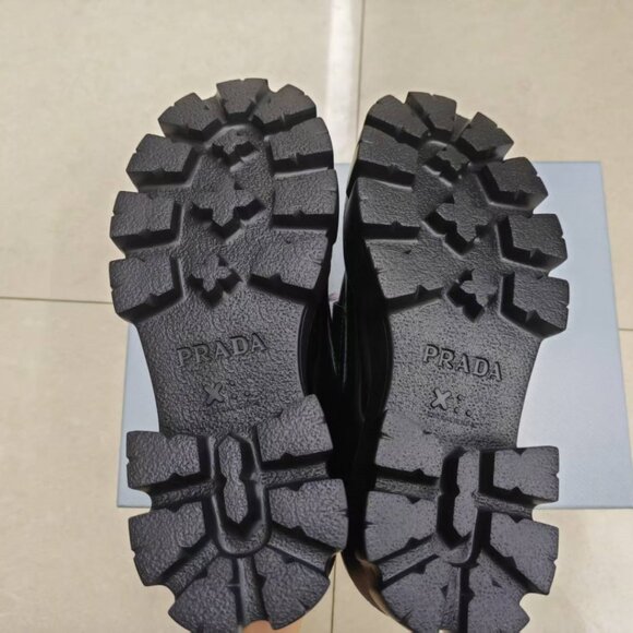 Prada Shiny Black Women's Loafers - Picture 5 of 5